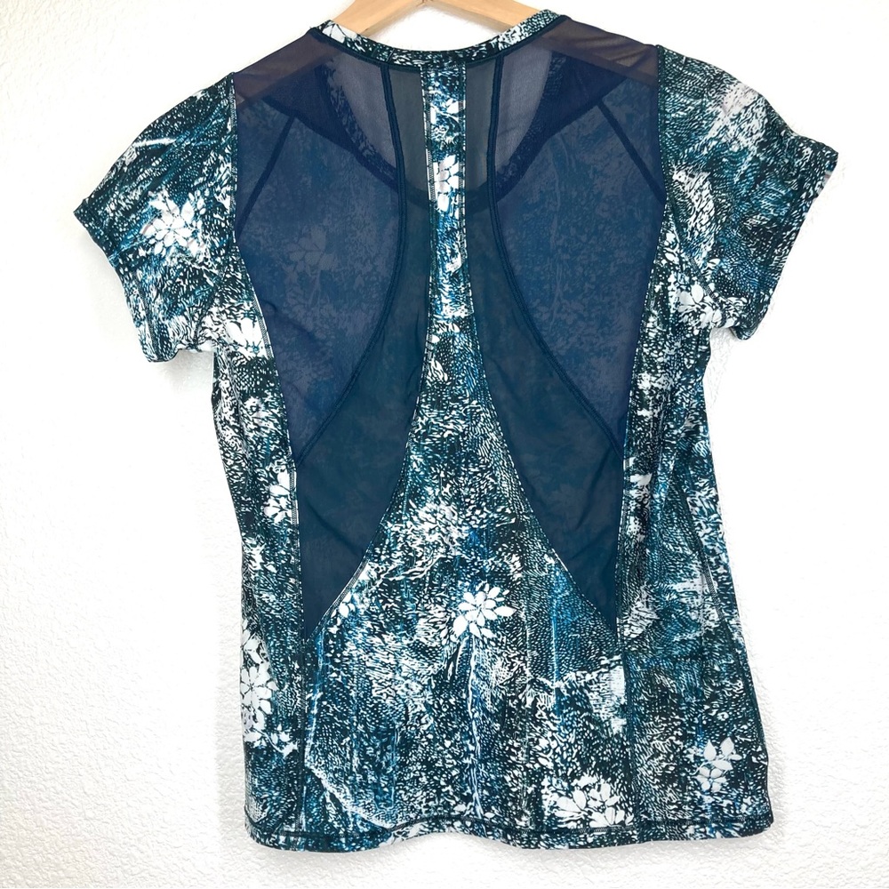 Lululemon Women's Top Seek The Heat Short Sleeve Shirt Teal 2 Mesh Back - Picture 3 of 11